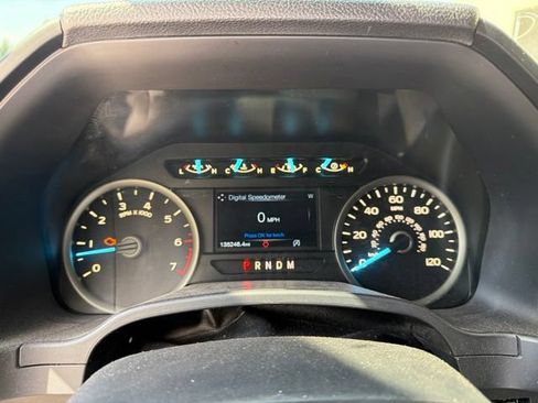 Used 2019 Ford F150 XLT w/ Equipment Group 302A Luxury AWD/4WD image 17