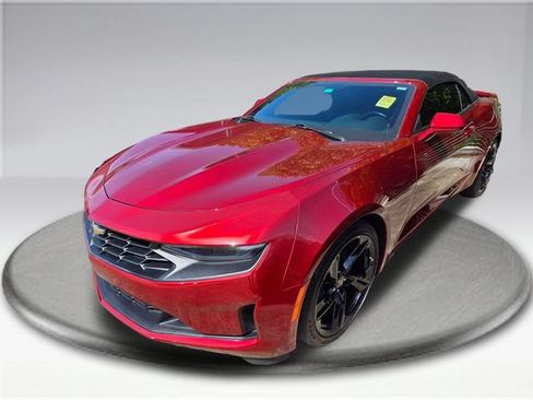 Used 2023 Chevrolet Camaro LT RWD image 10