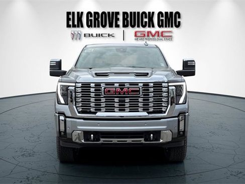 New 2026 GMC Sierra 2500 Denali w/ Denali Reserve Package image 9