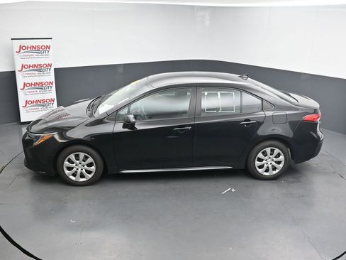 Used 2024 Toyota Corolla LE image 13