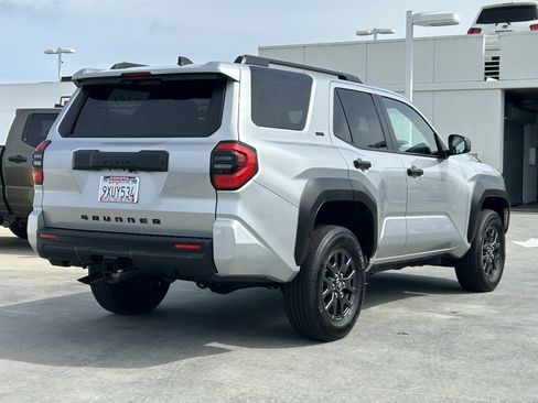 Certified 2026 Toyota 4Runner SR5 AWD/4WD image 3