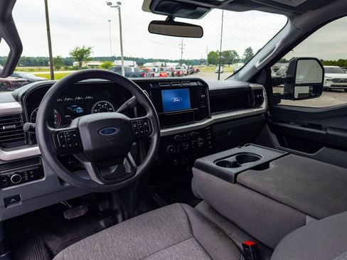 Used 2024 Ford F350 XL RWD image 10