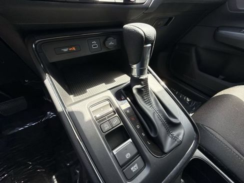 Used 2024 Honda CR-V LX image 20