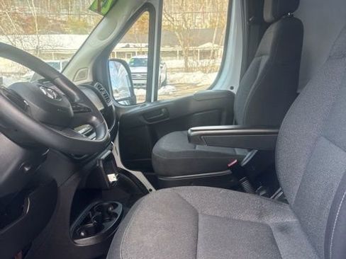 Used 2023 RAM ProMaster 2500 FWD image 11