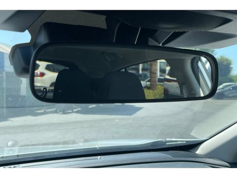 Certified 2026 Subaru Crosstrek 2.5i Premium AWD/4WD image 25