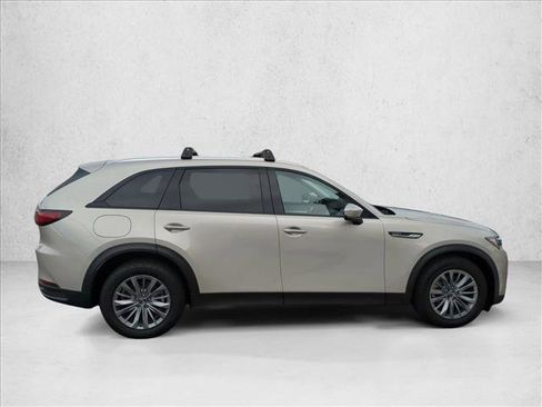 Used 2024 MAZDA CX-90 Plug-In Hybrid w/ Preferred image 4