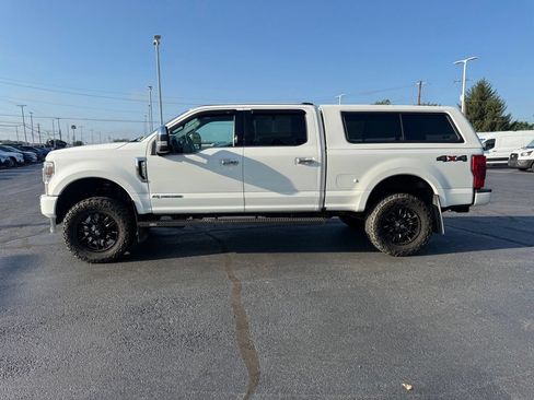 Used 2022 Ford F250 Platinum AWD/4WD image 9