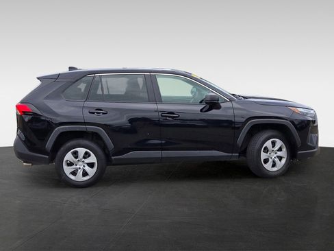 Used 2024 Toyota RAV4 LE image 3