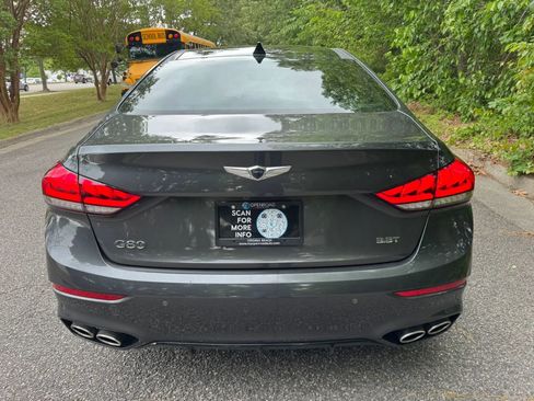Used 2018 Genesis G80 3.3T Sport RWD image 6