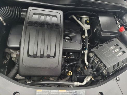 Used 2017 GMC Terrain SLE w/ Technology Package FWD image 30