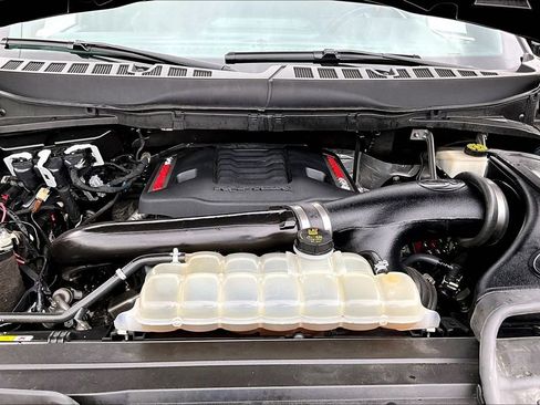 Used 2023 Ford F150 Raptor AWD/4WD image 13