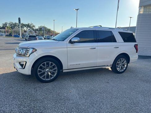 Used 2018 Ford Expedition Platinum RWD image 6