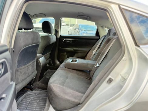 Used 2014 Nissan Altima 2.5 S FWD image 11