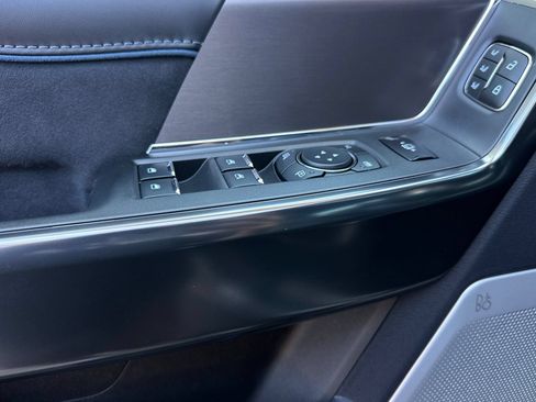 New 2026 Ford F250 Platinum AWD/4WD image 10