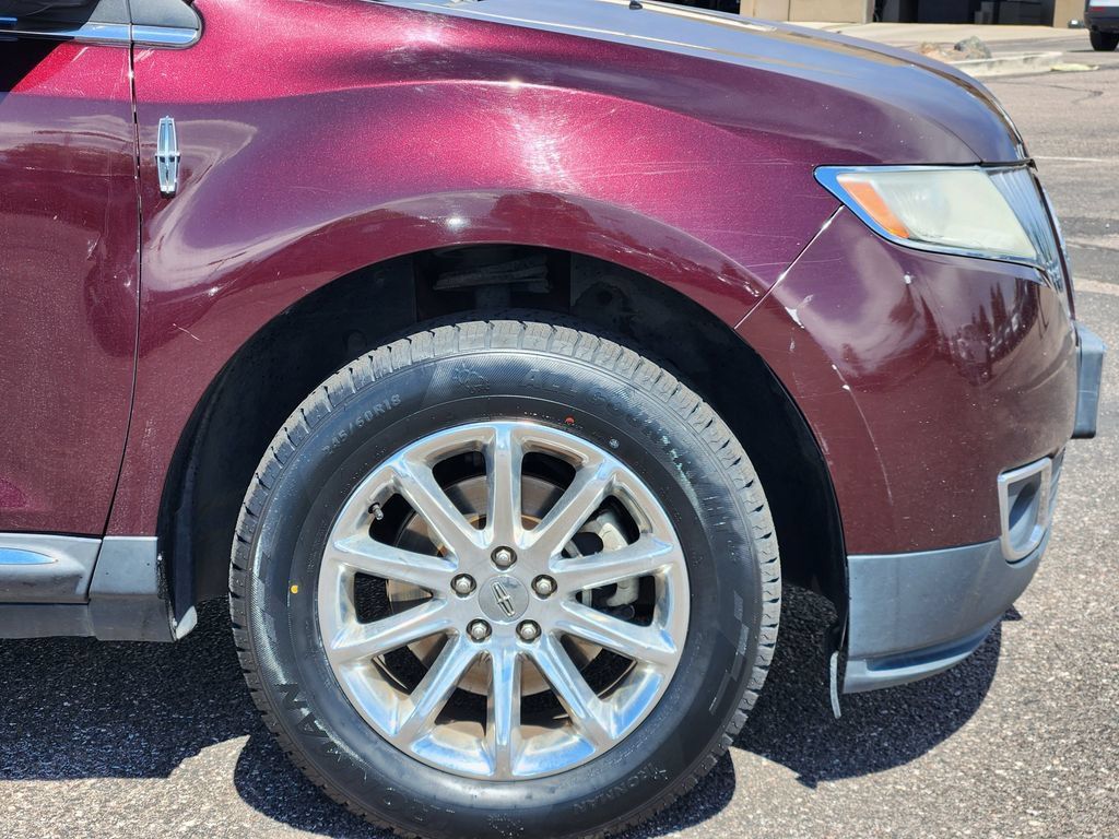 Used 2011 Lincoln MKX 2WD w/ 101A Rapid Spec Order Code image 29