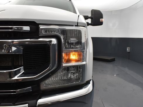 Used 2021 Ford F250 XLT w/ FX4 Off-Road Package AWD/4WD image 5