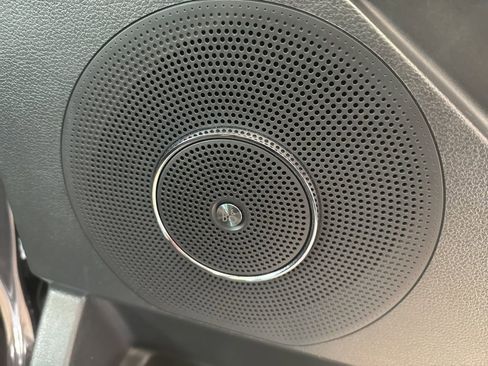 Certified 2024 Ford Expedition Limited image 25