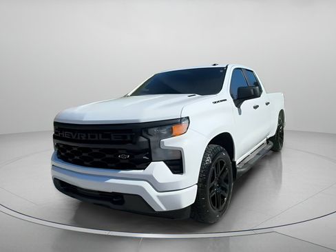 Used 2025 Chevrolet Silverado 1500 Custom w/ Turbomax Blackout Package image 10