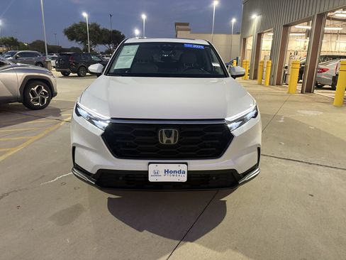Certified 2025 Honda CR-V EX-L image 3