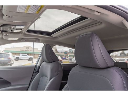 New 2026 Subaru Crosstrek 2.0i Premium image 18