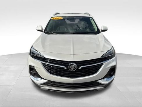 Used 2023 Buick Encore GX Essence w/ Experience Buick Package AWD/4WD image 2