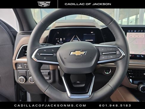 Used 2025 Chevrolet Tahoe High Country RWD image 31