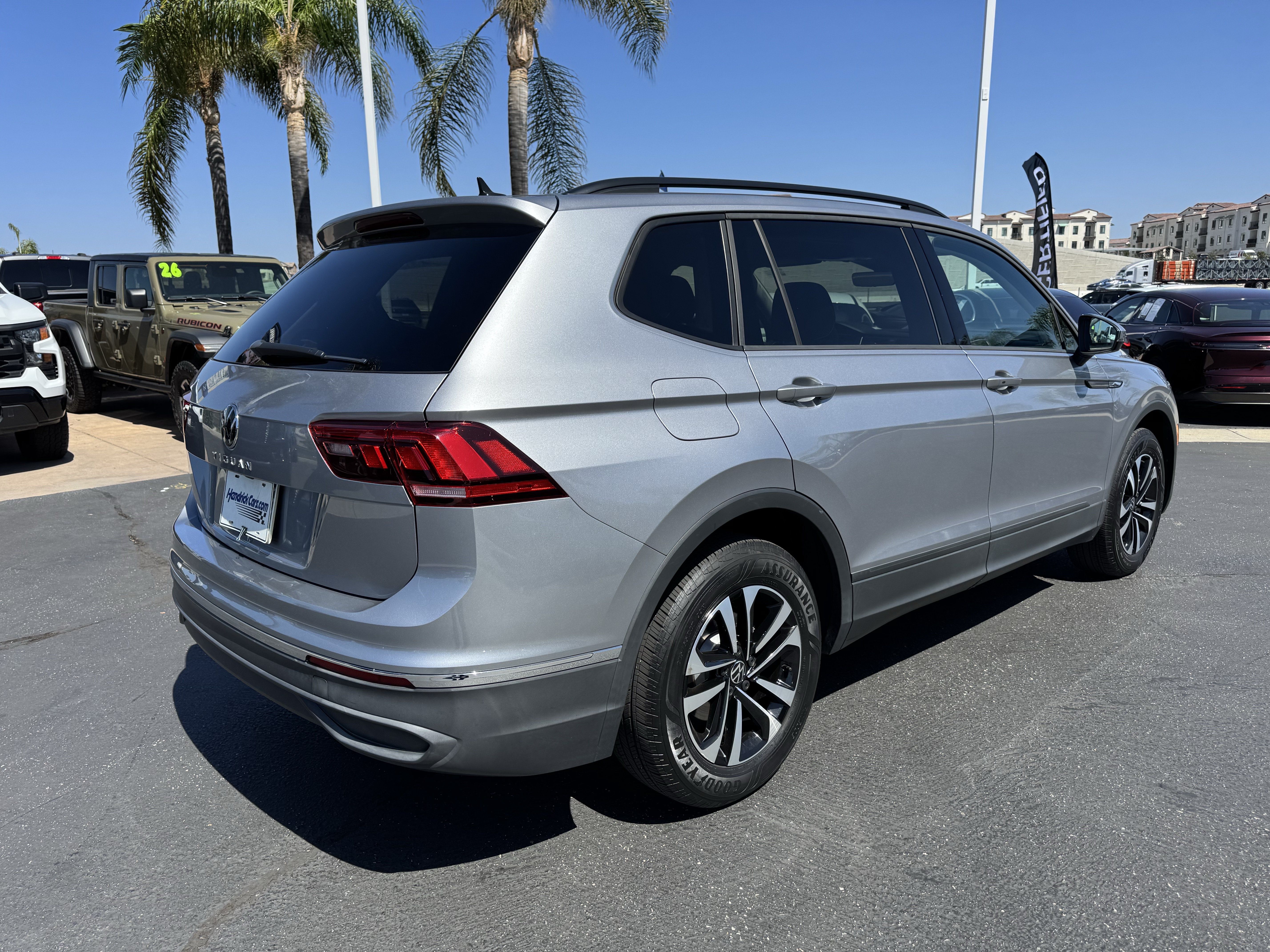 Certified 2024 Volkswagen Tiguan S FWD image 8