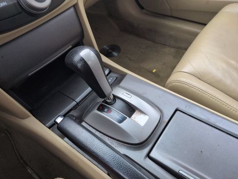 Used 2011 Honda Accord EX-L image 24