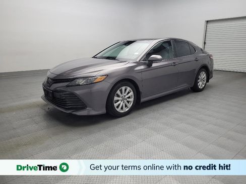 Used 2018 Toyota Camry LE w/ Convenience Package image 1