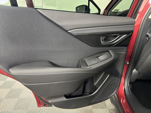 Used 2025 Subaru Outback Premium image 26