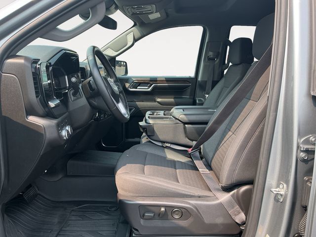 Used 2024 GMC Sierra 1500 Elevation w/ LPO, Elevation Black Package AWD/4WD image 12