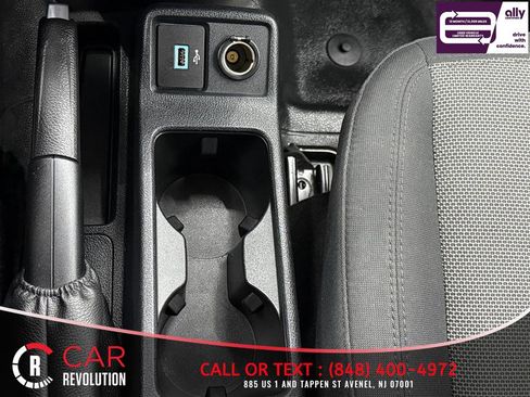 Used 2019 Ford Transit Connect XL image 27