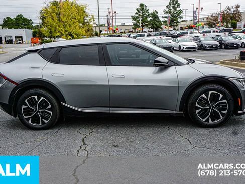 Used 2023 Kia EV6 Wind image 9
