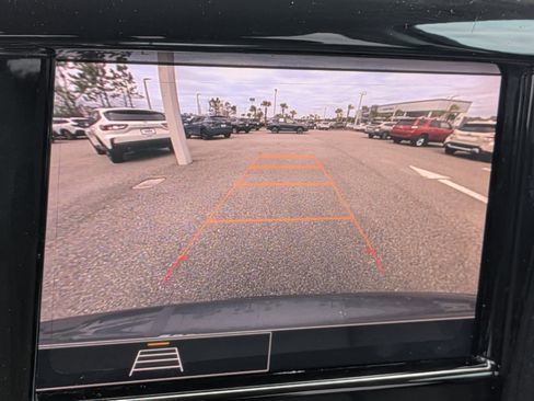 Used 2020 Chevrolet Traverse LS image 18