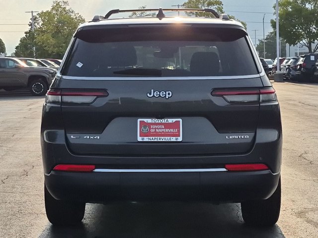 Used 2022 Jeep Grand Cherokee L Limited AWD/4WD image 7