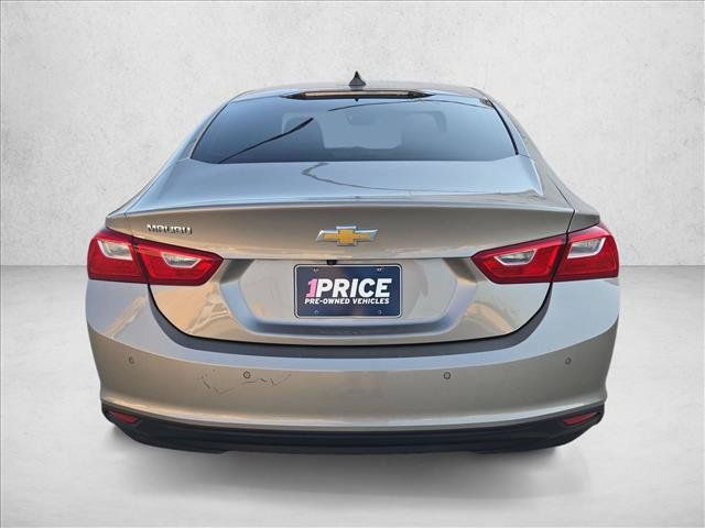 Used 2025 Chevrolet Malibu LS FWD image 7