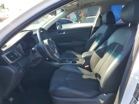 Used 2018 Kia Optima S w/ Option Group 020 image 10