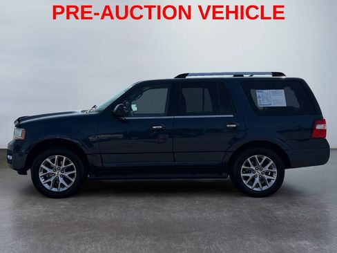 Used 2017 Ford Expedition Limited AWD/4WD image 6