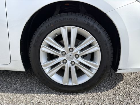 Used 2014 Lexus ES 350 4dr Car w/ Premium Package image 15