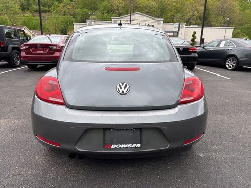 Used 2012 Volkswagen Beetle 2.5 FWD image 4