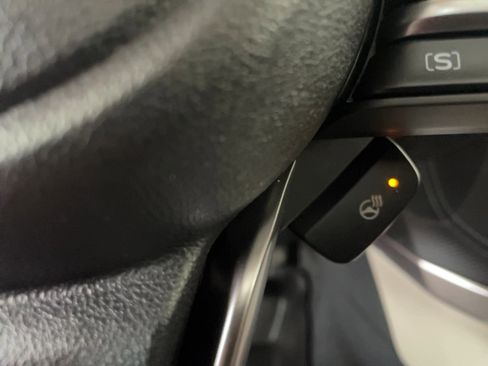 Used 2023 Subaru Forester Limited image 16