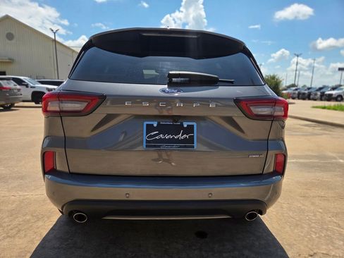 Used 2024 Ford Escape ST-Line Elite AWD/4WD image 6