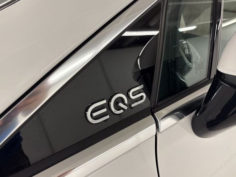 Used 2023 Mercedes-Benz EQS 450+ Sedan image 32