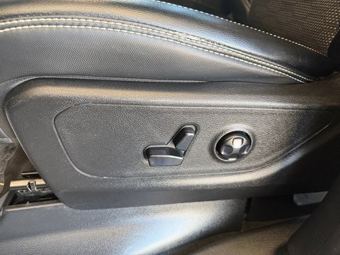 Used 2019 RAM 1500 Sport w/ Level 2 Equipment Group AWD/4WD image 18