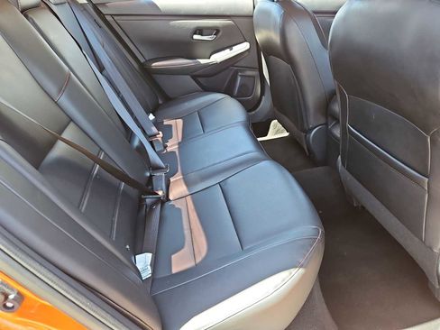 Used 2025 Nissan Sentra SR w/ SR Premium Package image 20