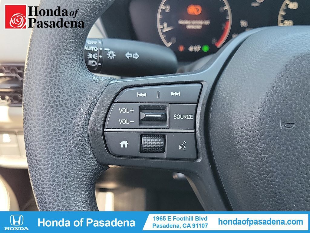 Certified 2024 Honda HR-V LX image 11