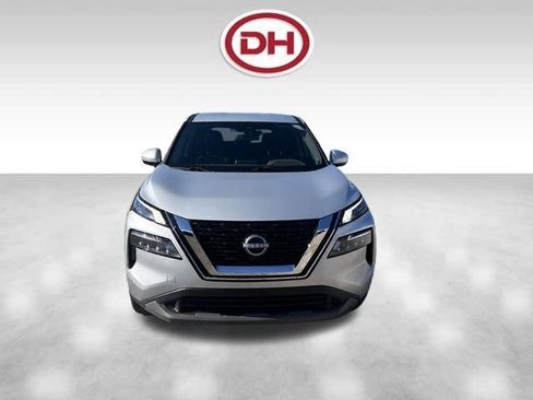Used 2023 Nissan Rogue SV AWD/4WD image 5