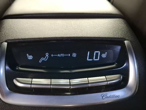 Used 2023 Cadillac XT6 Sport AWD/4WD image 13