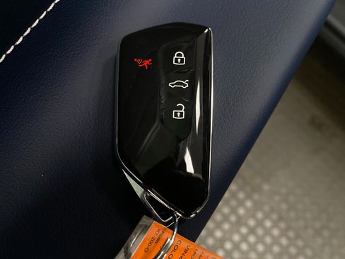 New 2025 Volkswagen ID.4 Pro S image 31