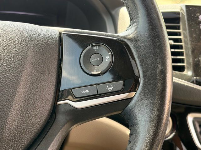 Used 2019 Honda Pilot Touring image 14